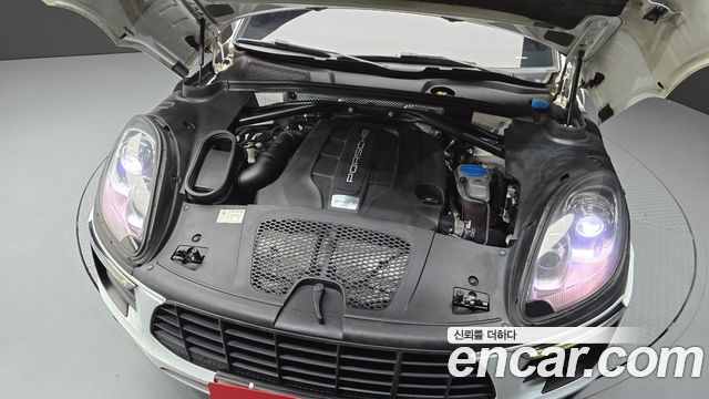 Porsche Macan 2016 — photo 6