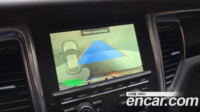 Porsche Macan 2016 — photo 15