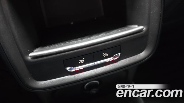 Porsche Macan 2016 — photo 18