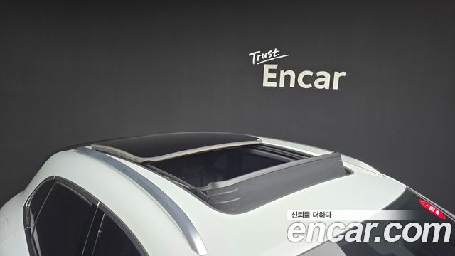 Porsche Macan 2016 — photo 20