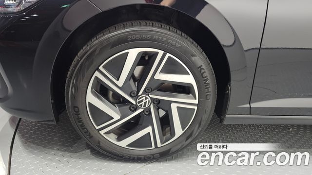 Volkswagen Jetta 2024 — photo 5