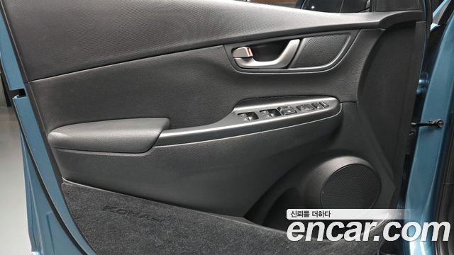 Hyundai Kona 2018 — photo 14