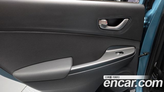 Hyundai Kona 2018 — photo 15