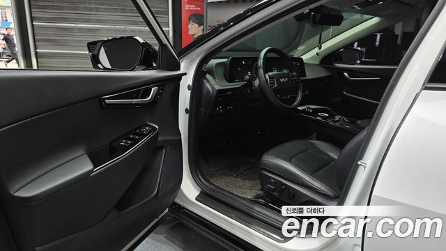 Kia EV6 2022 — photo 10