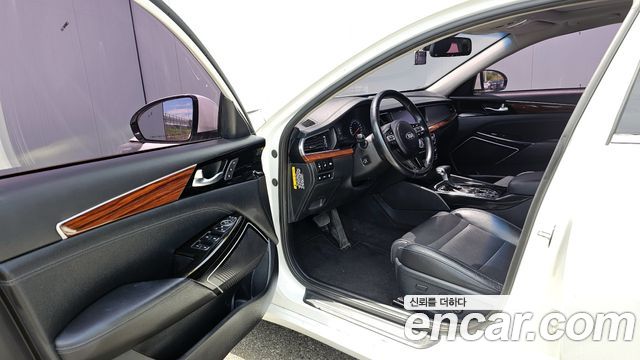 Kia K7 2017 — photo 10