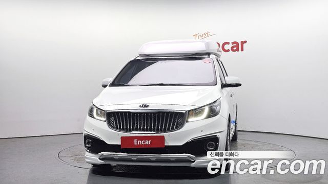 Kia Canival 2017 — photo 3