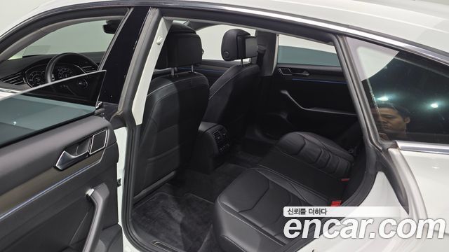 Volkswagen Arteon 2019 — photo 18