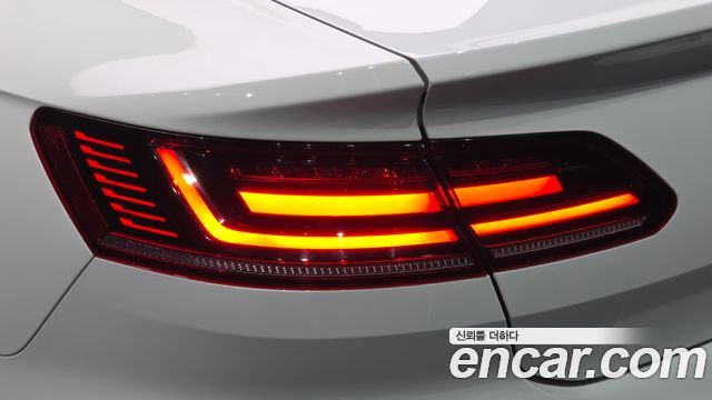 Volkswagen Arteon 2019 — photo 9