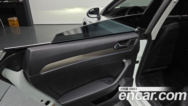 Volkswagen Arteon 2019 — photo 15