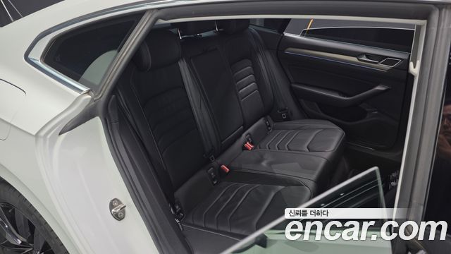 Volkswagen Arteon 2019 — photo 16