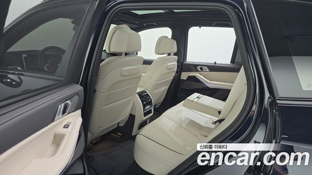 BMW X5 2026 — photo 18
