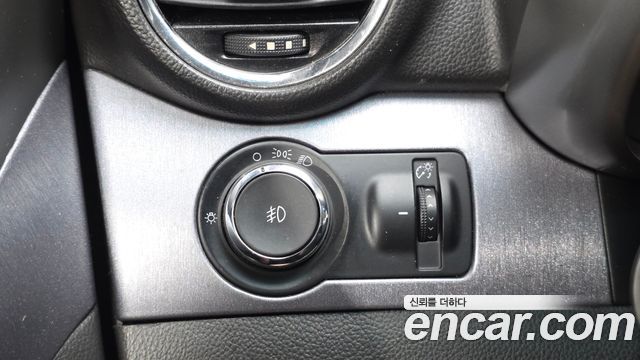 Chevrolet Korea Orlando 2012 — photo 15