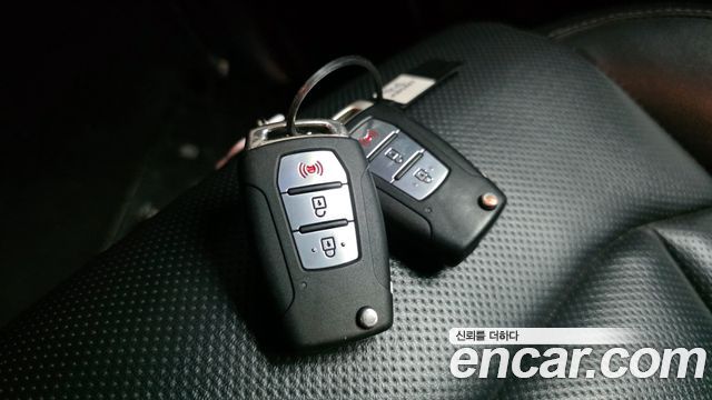 KG Mobility Rexton 2018 — photo 20