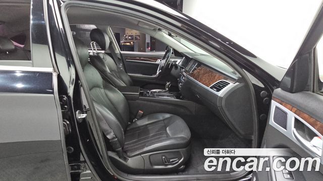 Hyundai Genesis 2015 — photo 12