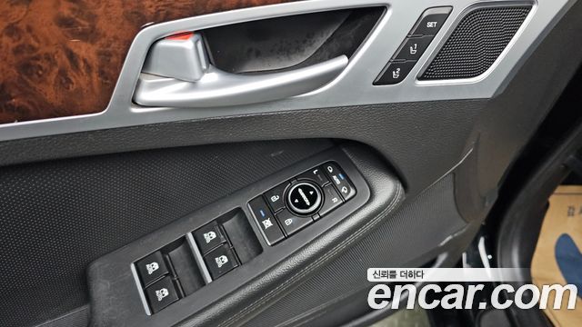 Hyundai Genesis 2015 — photo 13