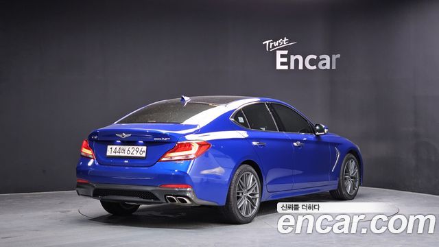 Genesis G70 2018 — photo 2