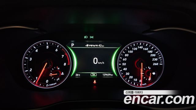 Genesis G70 2018 — photo 11