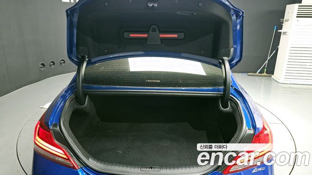 Genesis G70 2018 — photo 26