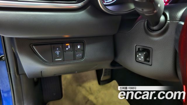 Genesis G70 2018 — photo 30
