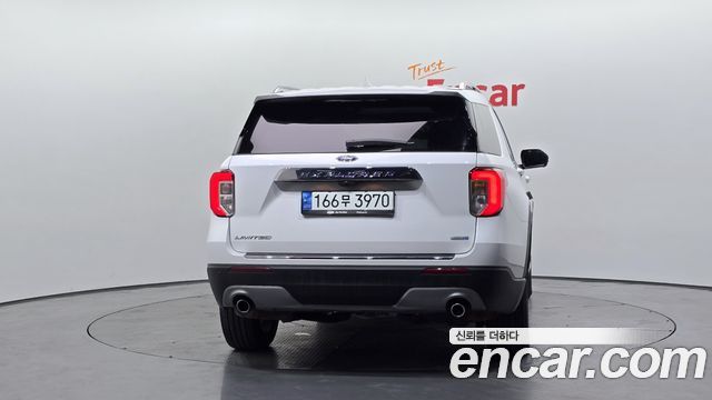 Ford Explorer 2020 — photo 4