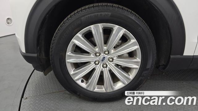 Ford Explorer 2020 — photo 5