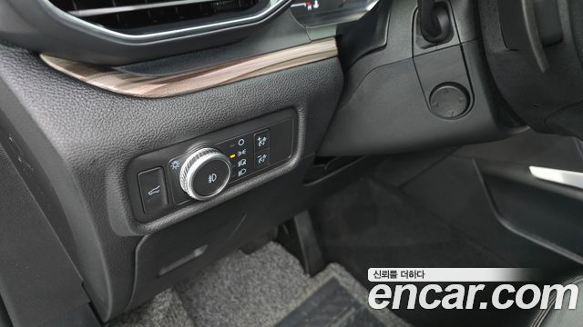 Ford Explorer 2020 — photo 28