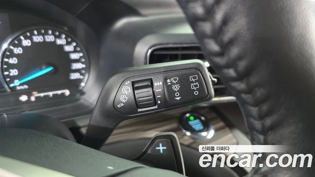Ford Explorer 2020 — photo 29