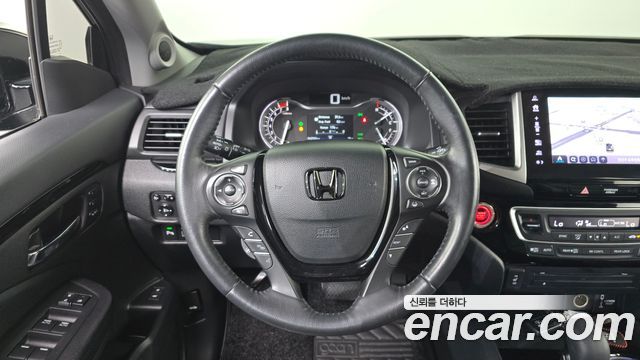 Honda Pilot 2017 — photo 13