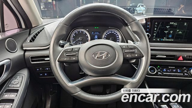 Hyundai Sonata 2020 — photo 19