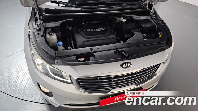 Kia Canival 2017 — photo 6