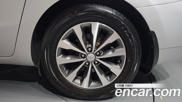 Kia Canival 2017 — photo 7