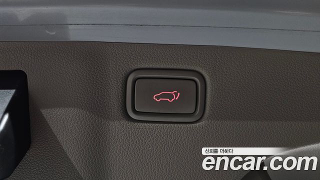 Kia Canival 2017 — photo 37