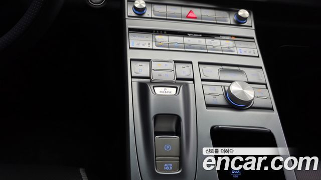 Hyundai Nexo 2023 — photo 12