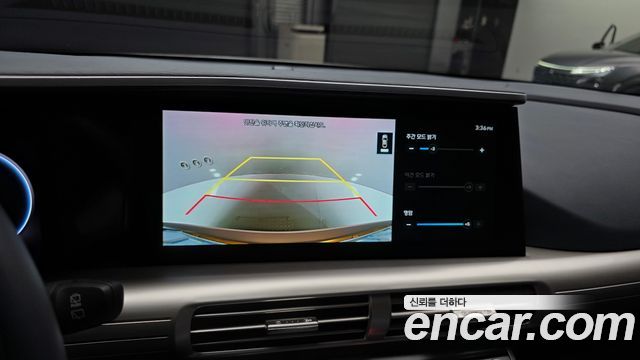 Hyundai Nexo 2023 — photo 23