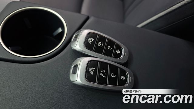 Hyundai Nexo 2023 — photo 27