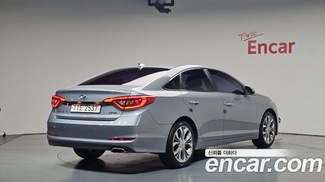 Hyundai Sonata 2015 — photo 2