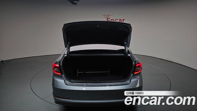 Hyundai Sonata 2015 — photo 26