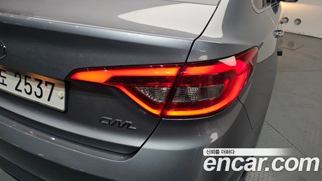 Hyundai Sonata 2015 — photo 9