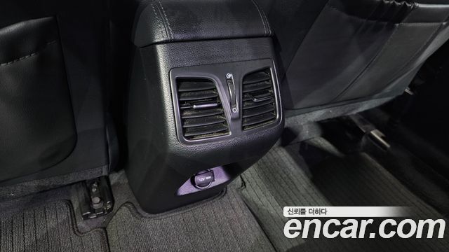 Hyundai Sonata 2015 — photo 30