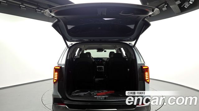 Kia Canival 2024 — photo 37