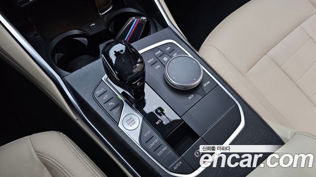 BMW 3-Series 2020 — photo 12
