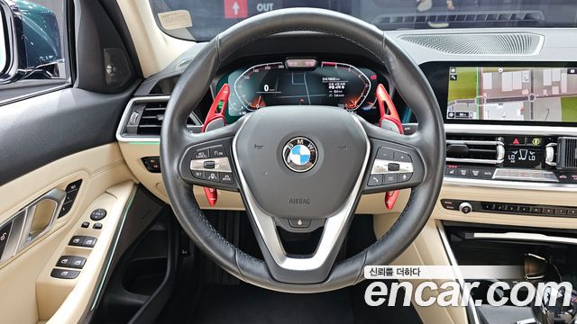BMW 3-Series 2020 — photo 19