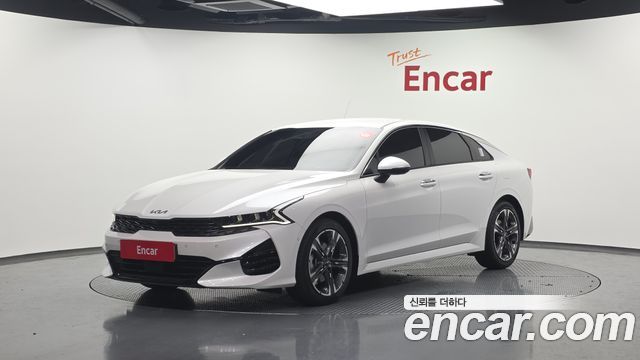 Kia K5 2022 — photo 1