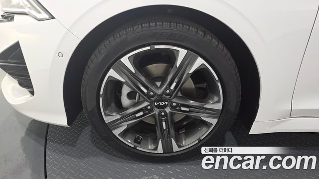 Kia K5 2022 — photo 5