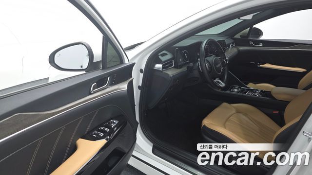 Kia K5 2022 — photo 13