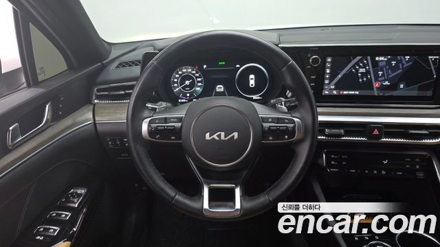 Kia K5 2022 — photo 19