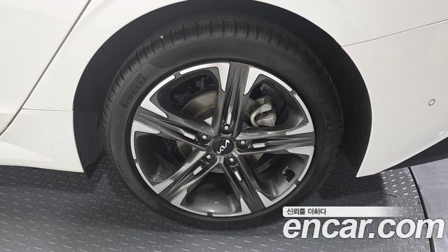Kia K5 2022 — photo 7