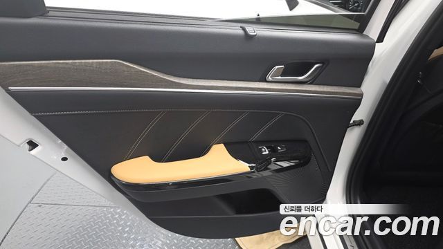Kia K5 2022 — photo 15