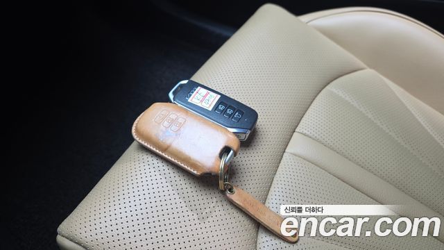 Kia K5 2022 — photo 16