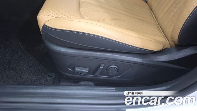 Kia K5 2022 — photo 30